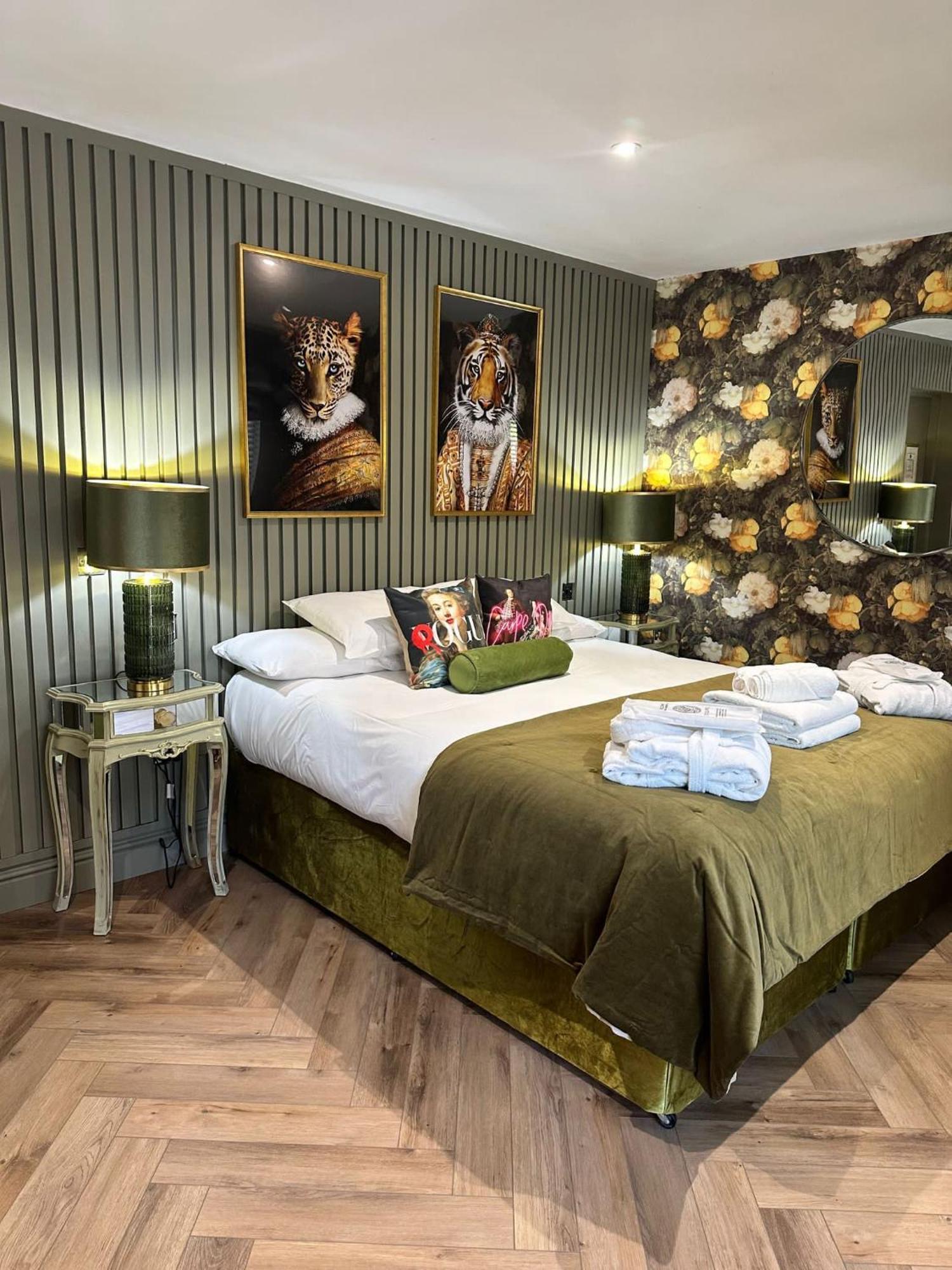 Oyo The Townhouse Hotel Durham Ngoại thất bức ảnh
